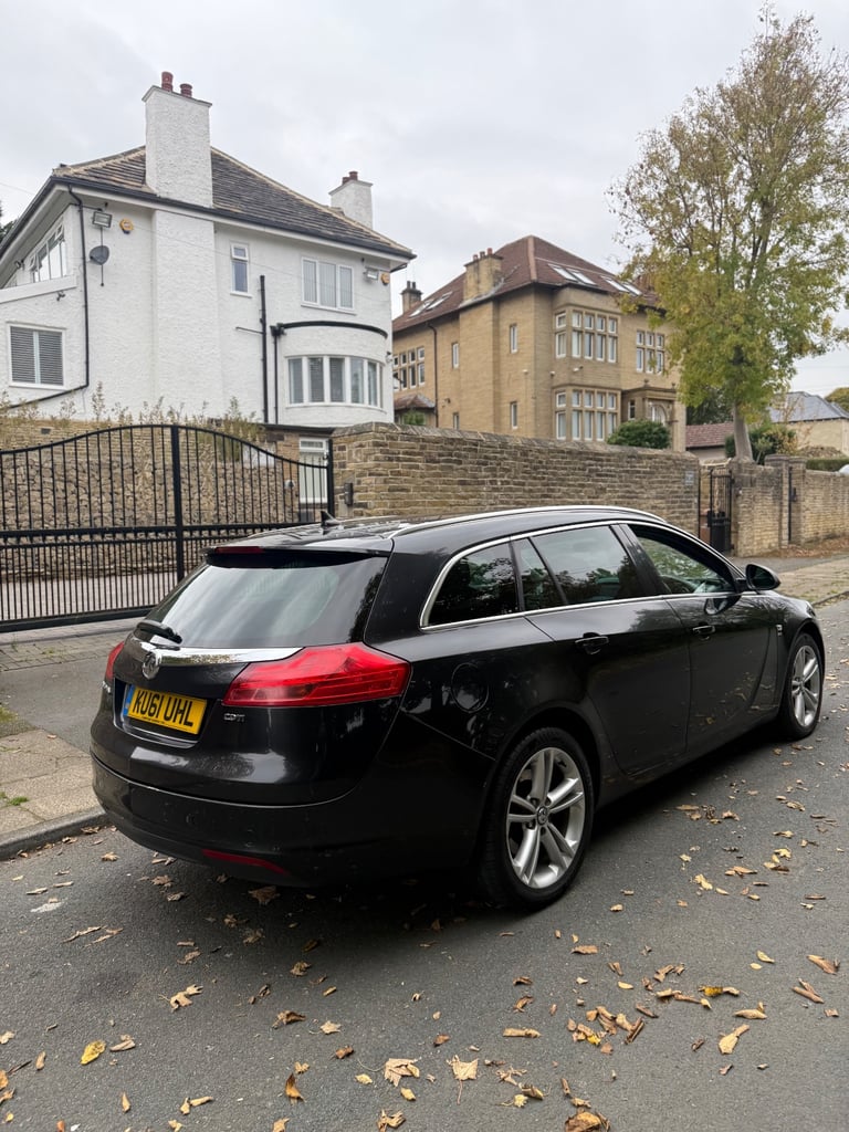 Vauxhall, INSIGNIA, Estate, 2011, Manual, 1956 (cc), 5 doors