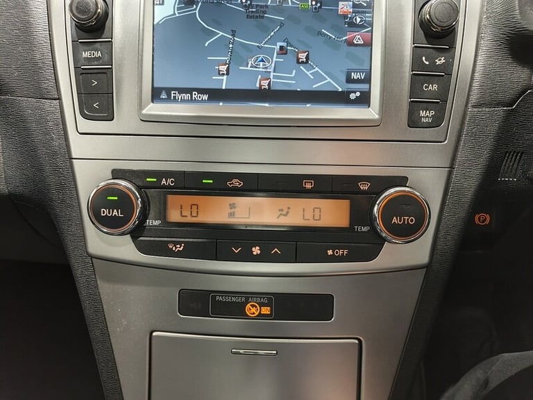 2014 Toyota Avensis D-4D Icon Business Edition Saloon Diesel Manual