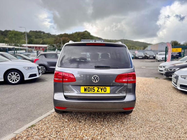 2015 Volkswagen Touran 1.6 TDI 105 BlueMotion Tech SE 5dr DSG MPV Diesel Automatic