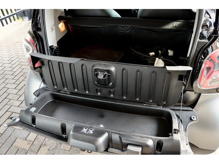 2022 smart fortwo 17.6kWh Prime Exclusive Coupe 2dr Electric Auto (22kW Charger) (82 ps) Coupe El...