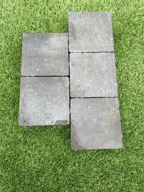 BRADSTONE'S WOBURN ORIGINAL IN GRAPHITE - 134x134x50mm - 9m² PACKS - BARGAIN!