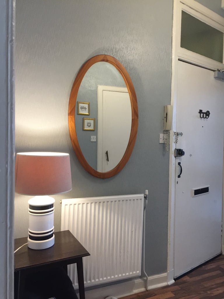  Spacious 3-Bed Flat in Dalry – Quiet Location, Excellent Transport Links