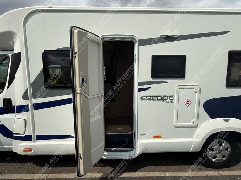 2017 17 FIAT DUCATO SWIFT ESCAPE 685 6 BERTH MOTORHOME DIESEL