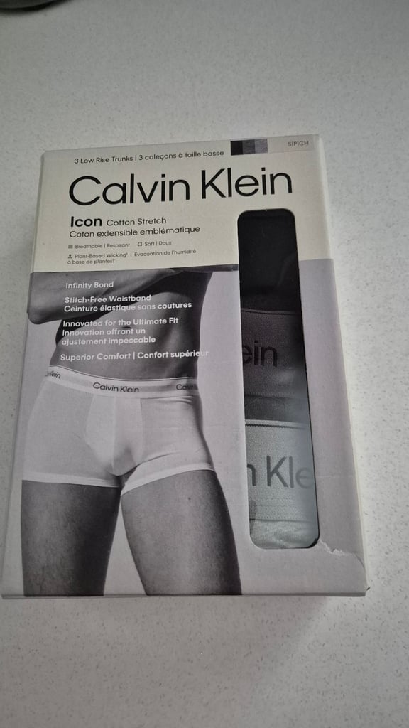 image for Brand new Calvin klein 3 pk icon stretch low rise trunks