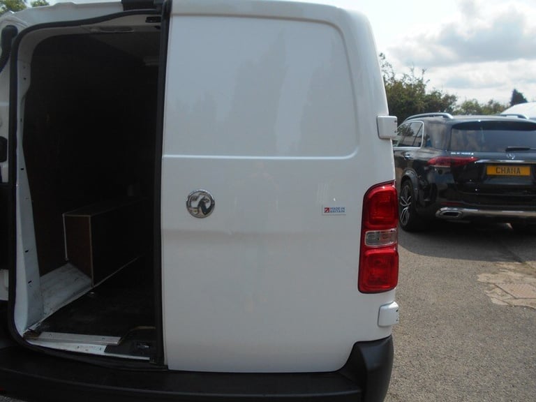 Vauxhall Vivaro 2022 L2H1 F3100 DYNAMIC S/S NO VAT