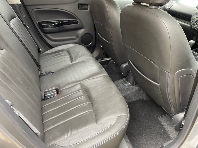 Smart Mitsubishi Mirage Long MOT £20 road tax. Like Corsa Micra Clio Yaris etc