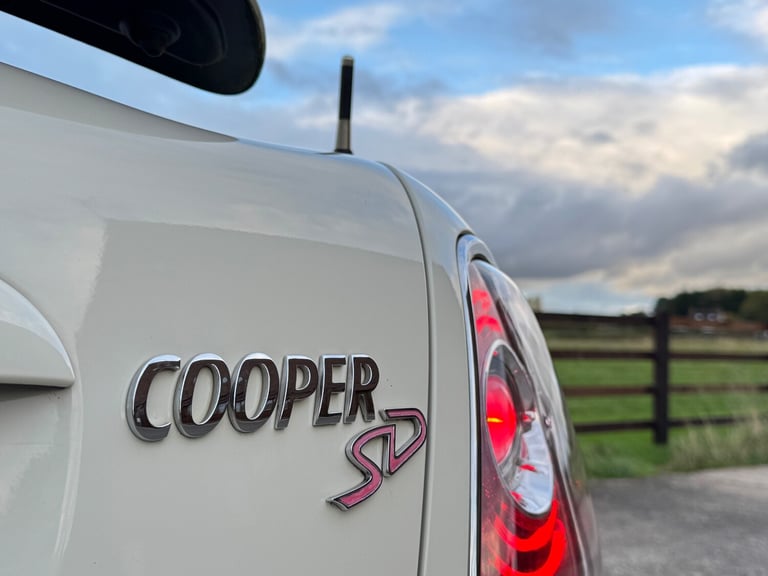 2013 MINI ROADSTER CONVERTIBLE 2.0 COOPER SD AUTOMATIC, 12 MONTHS MOT, STUNNING 