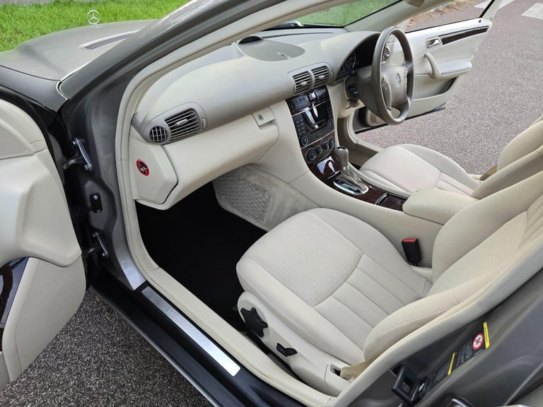 2006 Mercedes-Benz C Class 1.8 C180 Kompressor Elegance SE 4dr SALOON Petrol Automatic