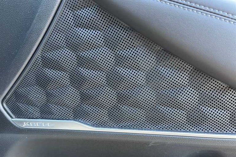 2022 Hyundai Santa Fe 1.6 TGDi Hybrid Premium 5dr 4WD Auto ESTATE PETROL/ELECTRIC Automatic