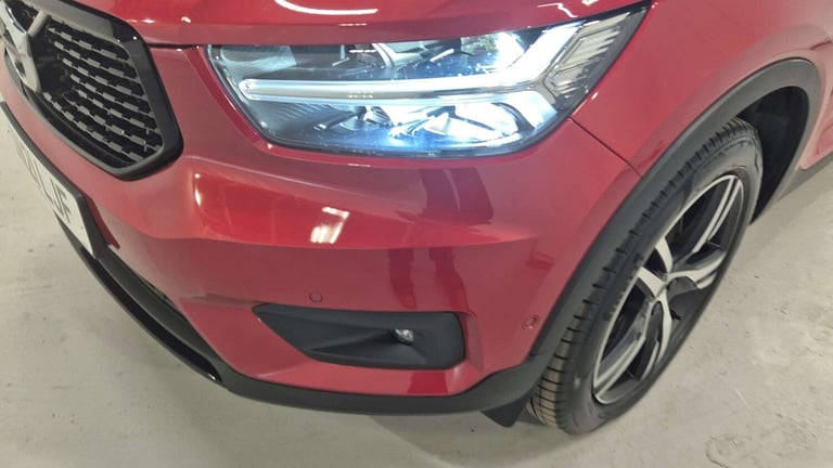 2021 Volvo XC40 1.5 T5 Recharge PHEV R DESIGN 5dr Auto Estate Plug-In Hy Automatic