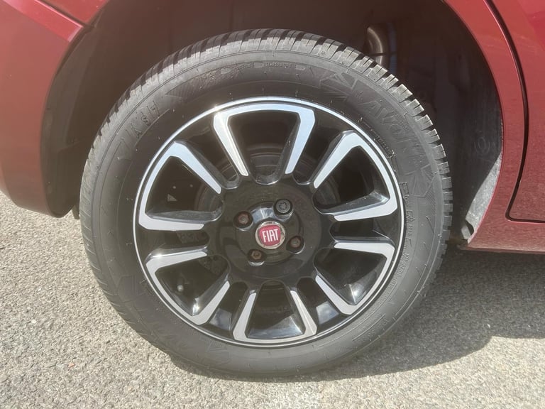 Fiat Qubo1.3 Lounge Semi-Auto Wheelchair Access WAV