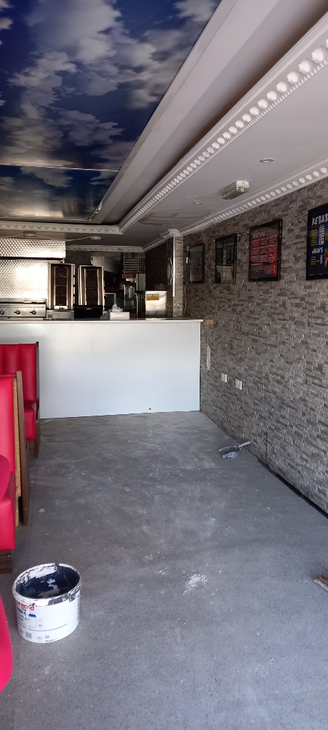 **LET BY**35 SNOW HILL**SHELTON**COMMERCIAL PROPERTY**