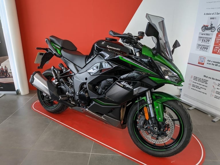 2022 KAWASAKI Z1000 SX KNSAN BLACK WITH GREEN METALLIC SUPER CLEAN LOVELY BIKE