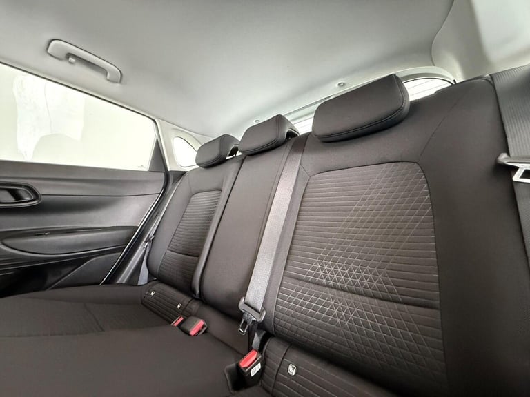 2021 Hyundai i20 1.0 T-GDi MHEV SE Connect DCT Euro 6 (s/s) 5dr Hatchback PETROL Automatic