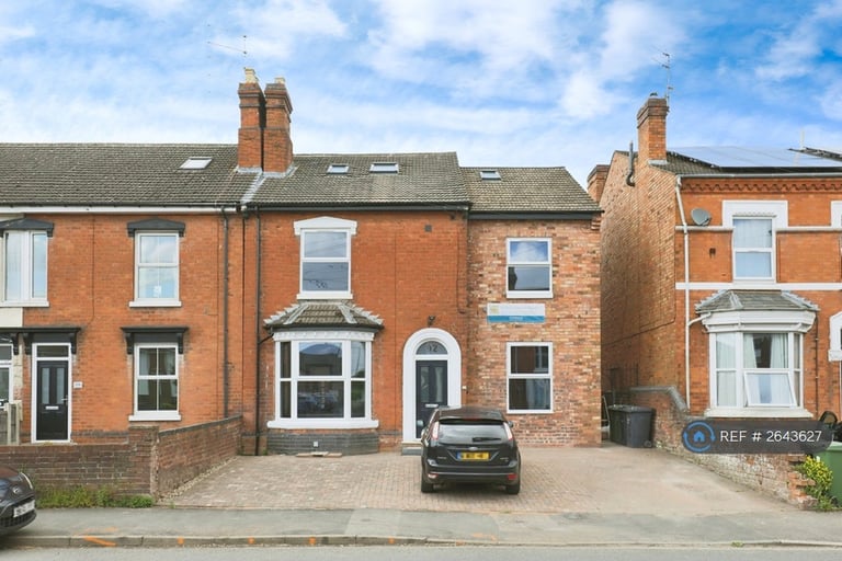 1 bedroom in Bromyard Road, Worcester, WR2 (#2643627)