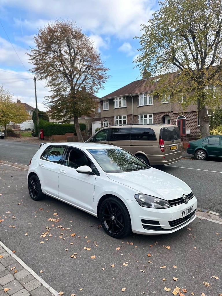 Volkswagen, GOLF, Hatchback, 2013, Manual, 1390 (cc), 5 doors