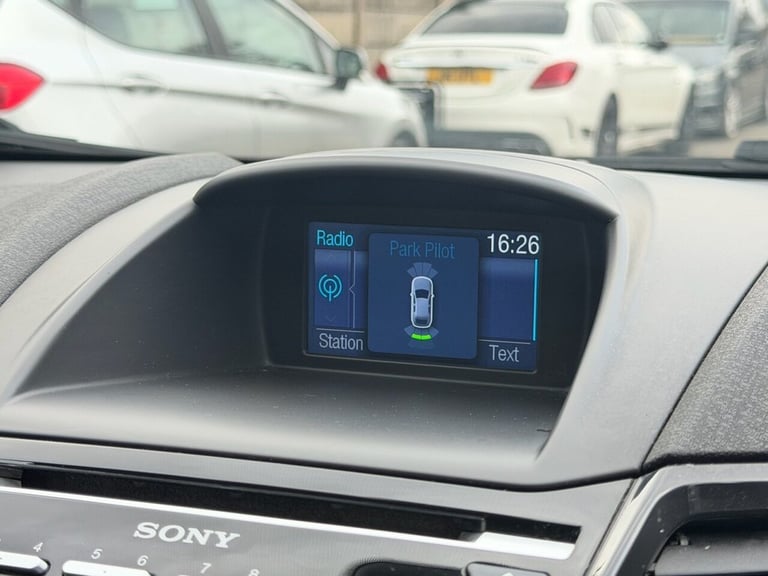 2013 Ford Fiesta 1.6 Titanium X 5dr Powershift HATCHBACK PETROL Automatic