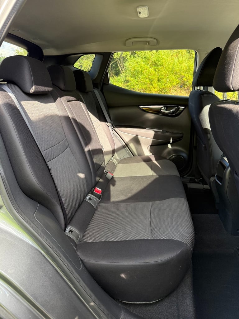 2016 Nissan Qashqai 1.5 dCi N-Connecta 5dr , Euro 6 , No VAT HATCHBACK Diesel Manual