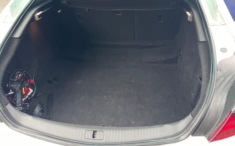 ULEZ SRI VX Vauxhall , INSIGNIA, Hatchback, 2016, Manual, 1956 (cc), 5 doors