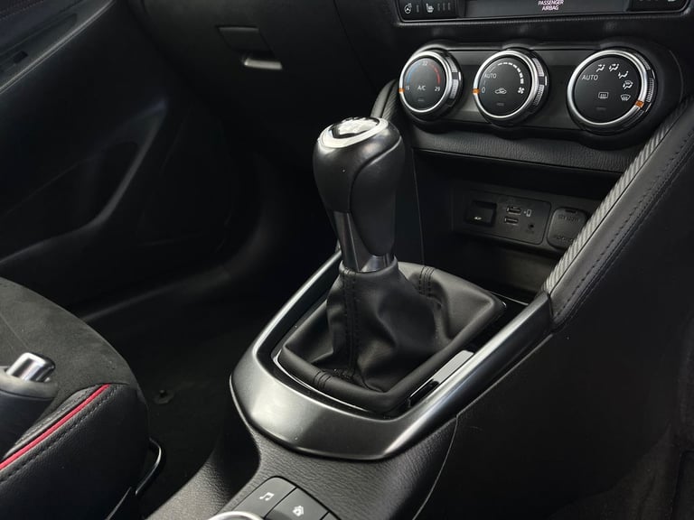 2024 Mazda Mazda2 1.5 e-Skyactiv G MHEV Homura Aka 5dr Hatchback Manual