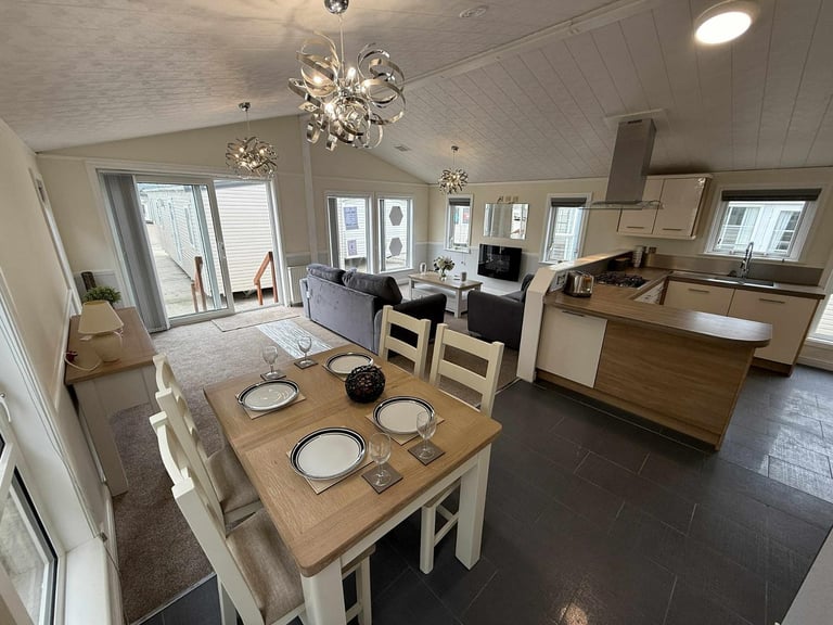 2 Bed Twin Lodge - DG, CH, Bath, Ensuite - Offsite Sale for Own Land, Self Build