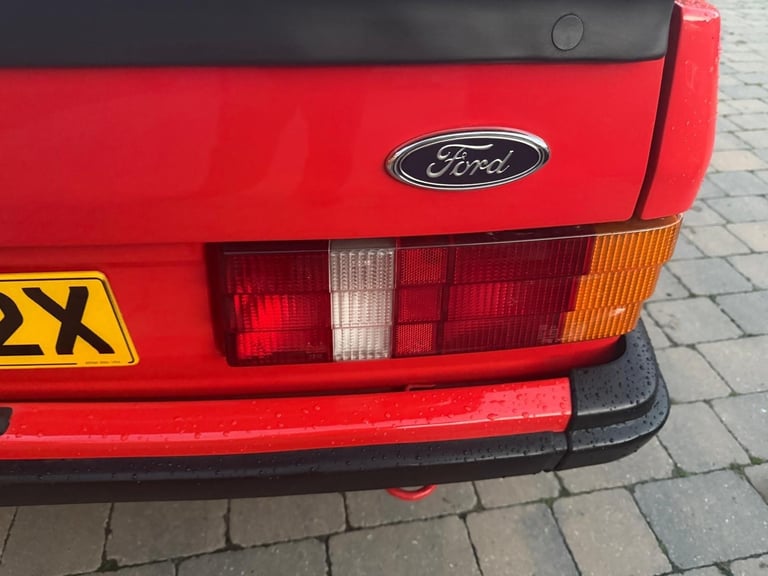  Ford Escort 1.6 XR3 3dr Petrol Manual