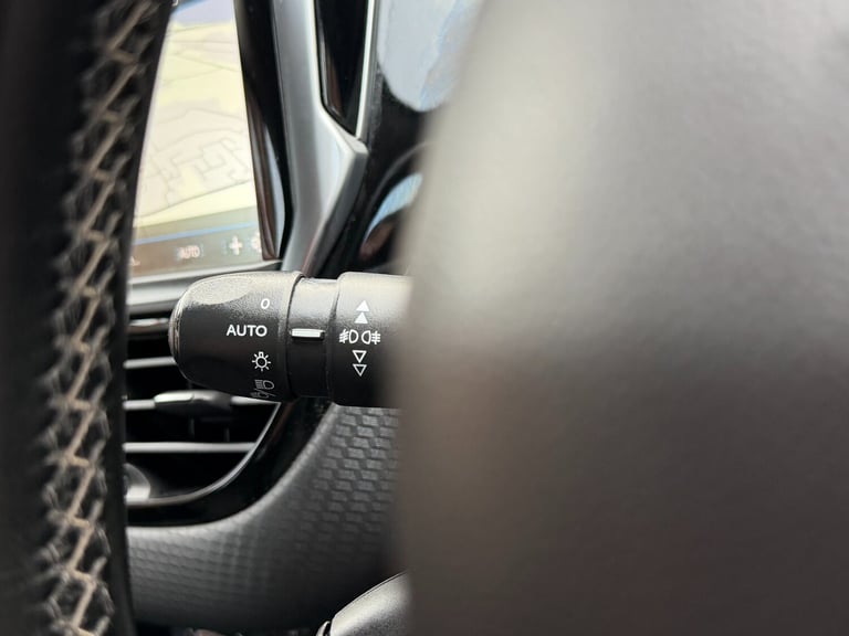 2019 Peugeot 208 1.2 PureTech Tech Edition Hatchback 5dr Petrol Manual Euro 6