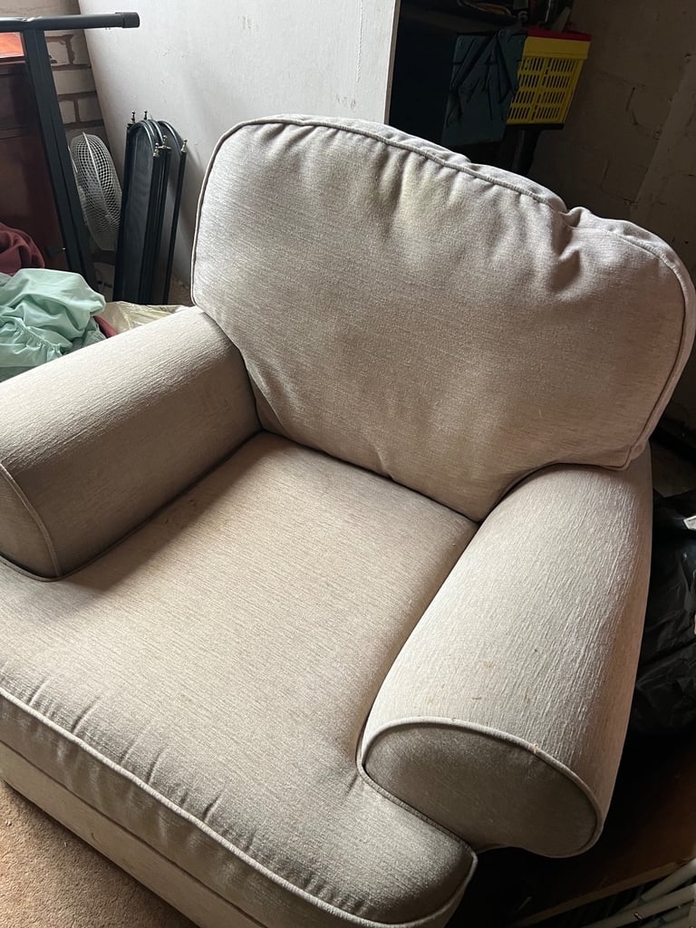 Single sofa chair