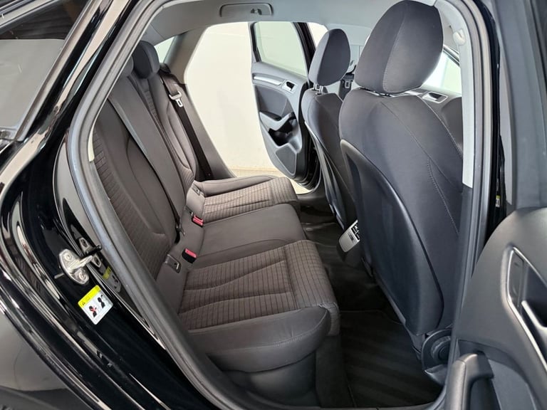 2014 14 AUDI A3 1.6 TDI SPORT SALOON 4DR DIESEL MANUAL EURO 6 (S/S) (110 PS) DIE