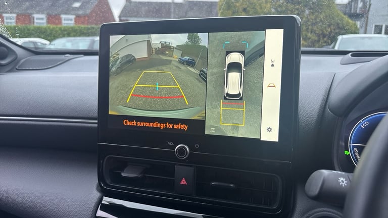 2024 Toyota Yaris Cross 1.5 Hybrid 130 Premiere Edition 5dr CVT Hybrid Estate Estate Hybrid Autom...