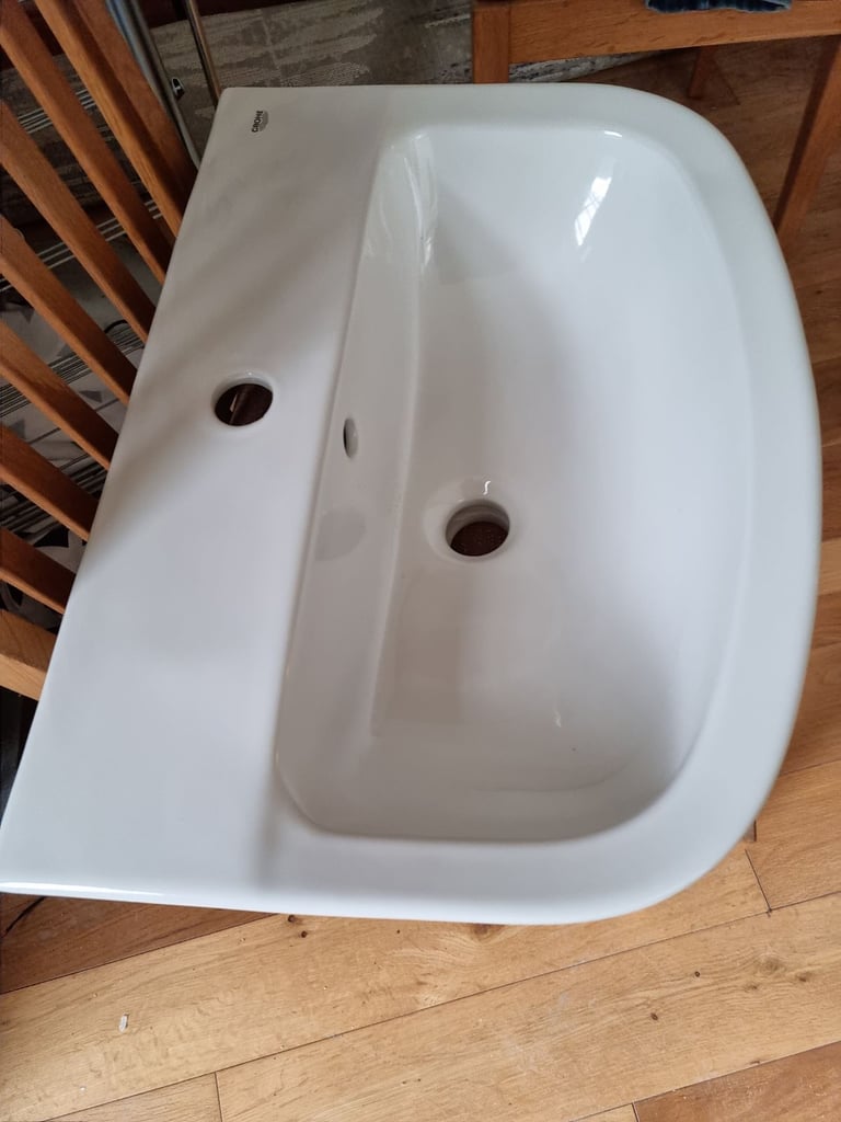 bathroom sink unit