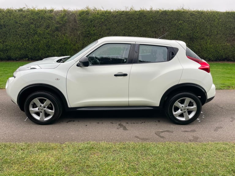 2012 Nissan Juke 1.6 Visia 5dr HATCHBACK Petrol Manual