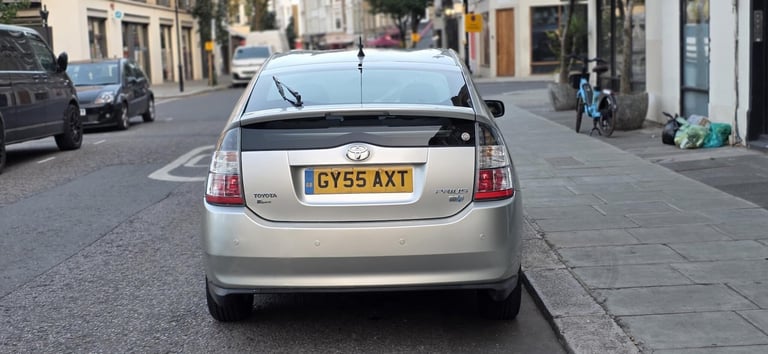 2005 Toyota Prius 1.5 T Spirit CVT 5dr HATCHBACK Petrol/Electric Hybrid Automatic