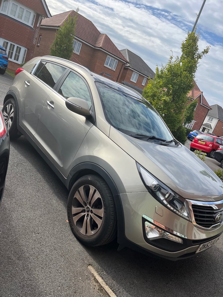 Kia, SPORTAGE, Estate, 2013, Manual, 1685 (cc), 5 doors