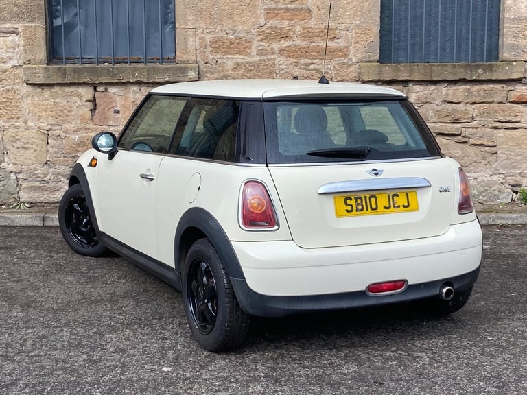 2010 MINI Hatch 1.6 One 3dr HATCHBACK PETROL Manual