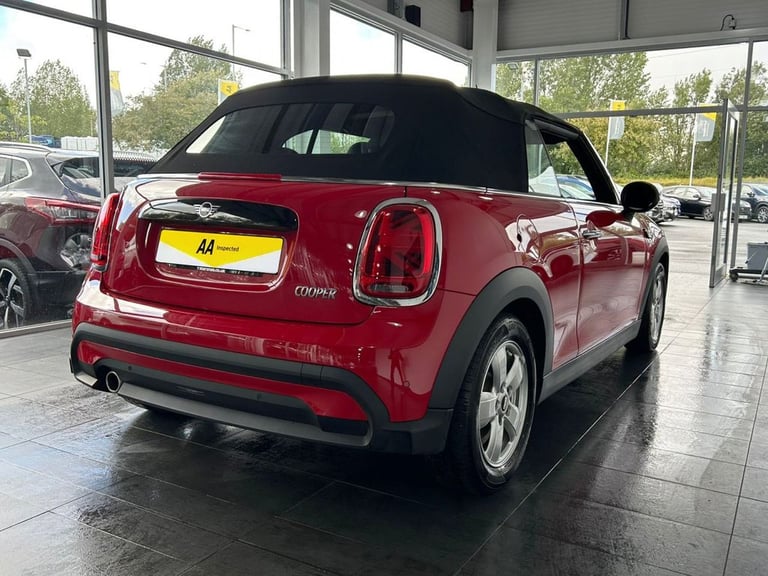 2021 MINI Convertible 1.5 Cooper Classic Convertible 2dr Petrol Manual Euro 6 (s/s) (136 ps) 1 OW...