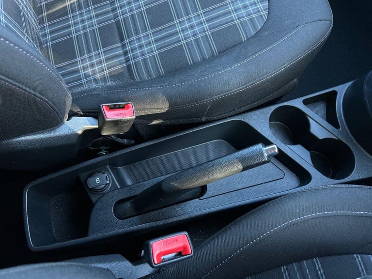 2024 Hyundai i10 1.0 Premium Hatchback 5dr Petrol Auto Euro 6 (s/s) (63 ps) Hatchback PETROL Auto...