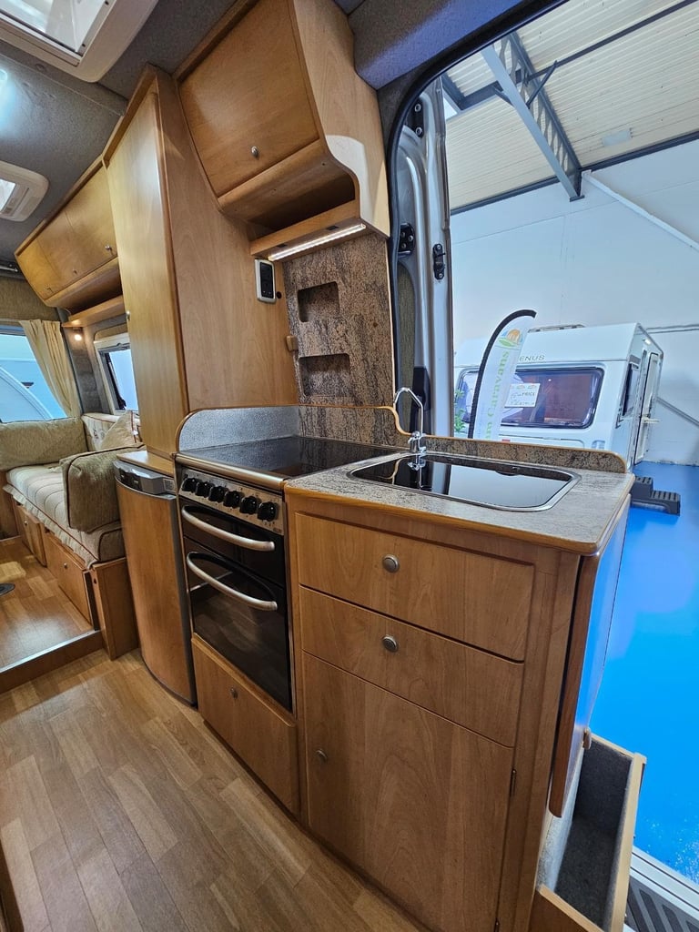 Devon Sapphire DIESEL AUTOMATIC 2011