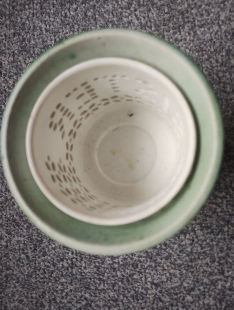 Candle bundle, candles and free candle / tealight holders 