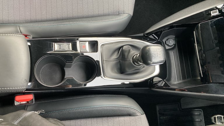 2022 Peugeot 2008 1.2 PureTech Allure Premium+ 5dr Petrol Estate Estate Petrol Manual