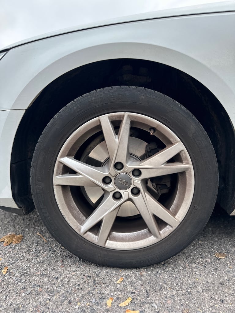 Audi, A4, Saloon, 2017, Manual, 1395 (cc), 4 doors