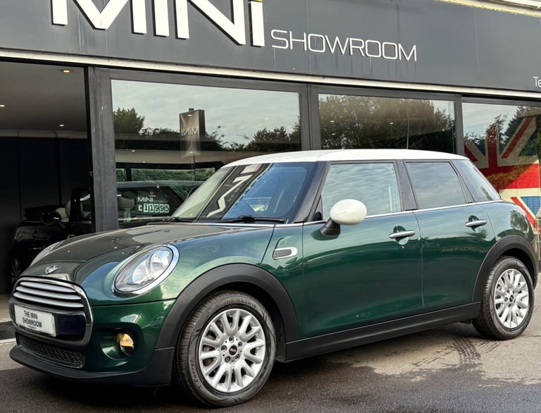 image for 2015 MINI Hatch 1.5 Cooper 5dr Auto HATCHBACK PETROL Automatic
