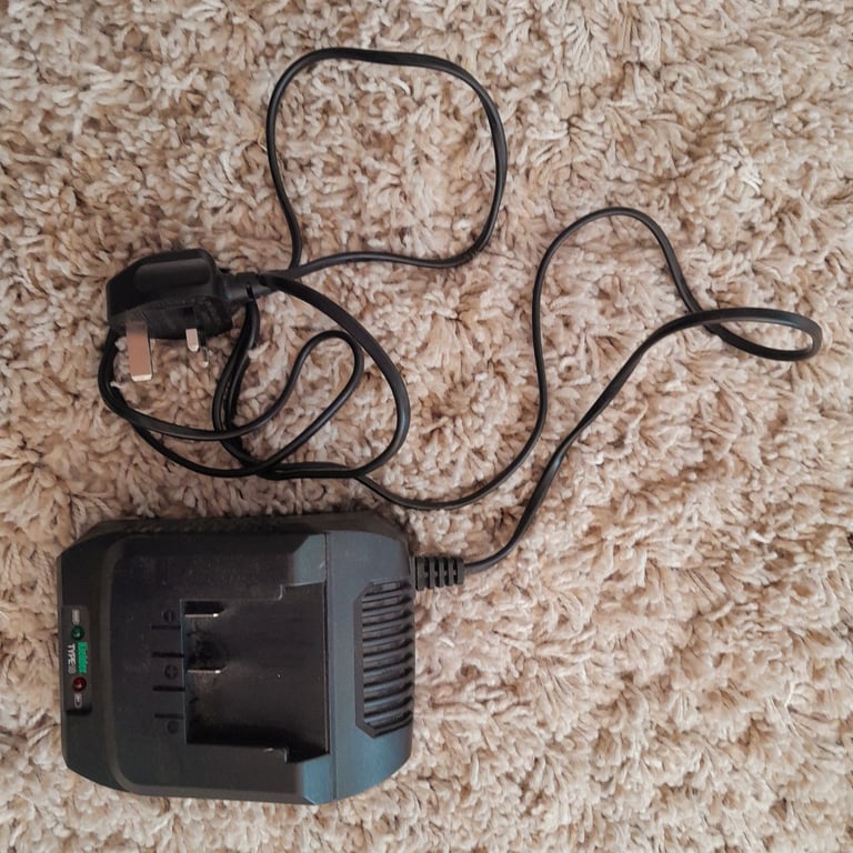 Kielder Type 18 combi drill, impact driver, 3 batteries and charger 