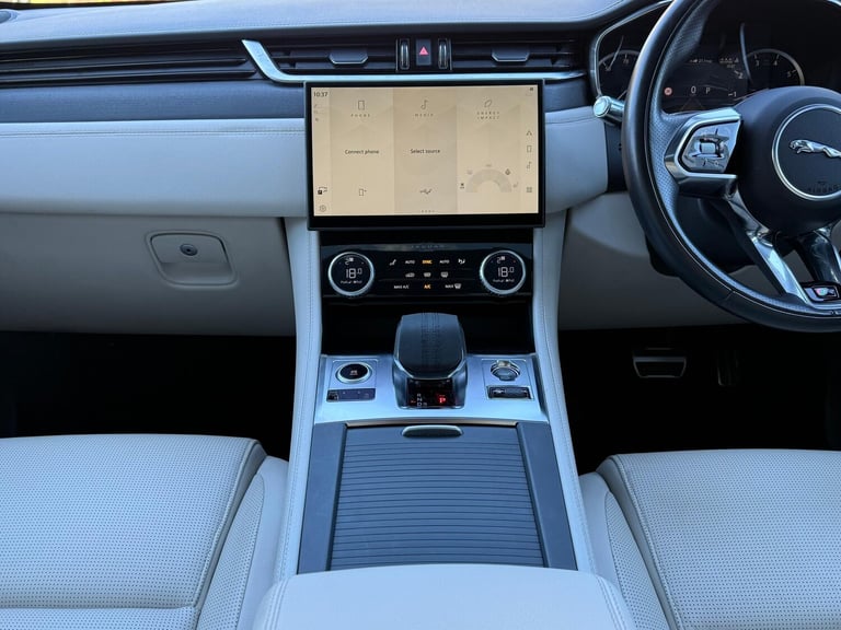 2022 Jaguar F-Pace 2.0 P250i R-Dynamic Black SUV 5dr Petrol Auto AWD Euro 6 (s/s) (250 ps) ESTATE...