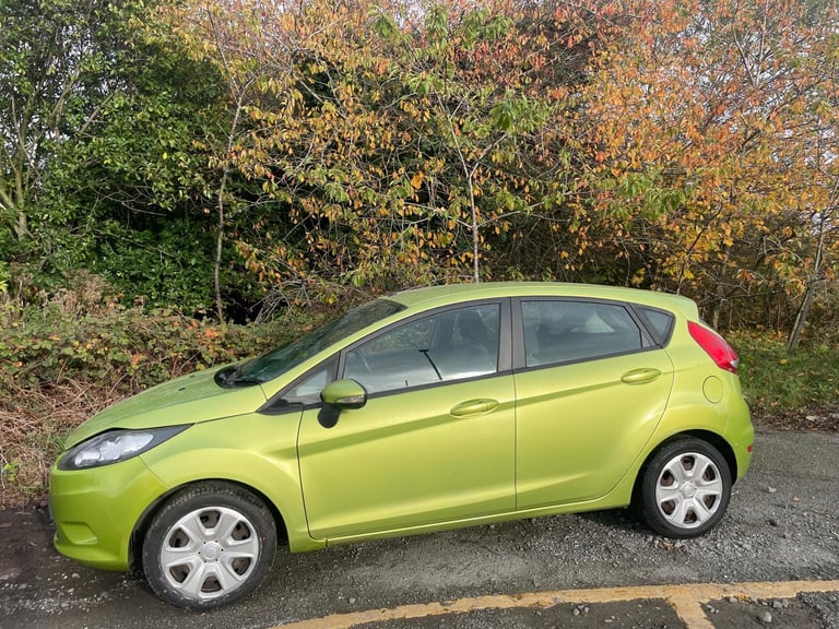 FORD FIESTA 1.4 STYLE+ 59 REG GREEN 5 DOOR 12 MONTHS MOT TAX £195 LOW INSURANCE 48+MPG