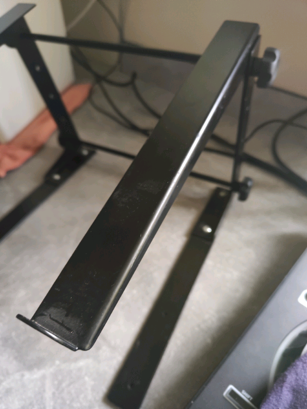 Gorilla laptop stand