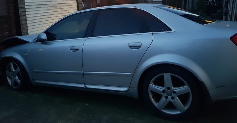Audi a4 1.9 tdi quattro 6 speed manual gearbox front end damage non recorded 