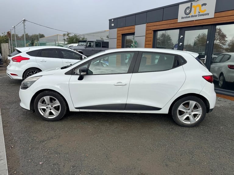 2016 Renault Clio 1.2 16V Play Euro 6 5dr HATCHBACK Petrol Manual
