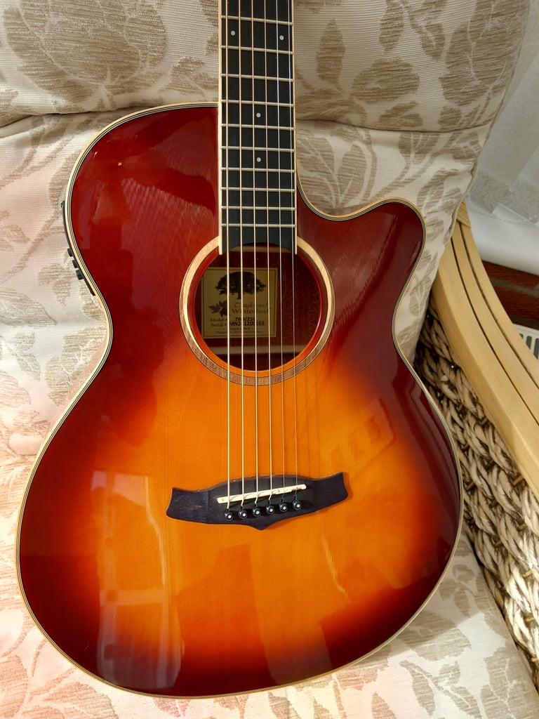 Unused Tanglewood TW4CE SB Electro Acoustic Super Folk Guitar 