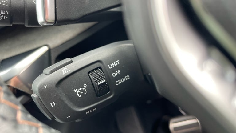 2023 Peugeot 3008 1.2 PureTech GT SUV 5dr Petrol EAT Euro 6 (s/s) (130 ps) SUV Petrol Automatic